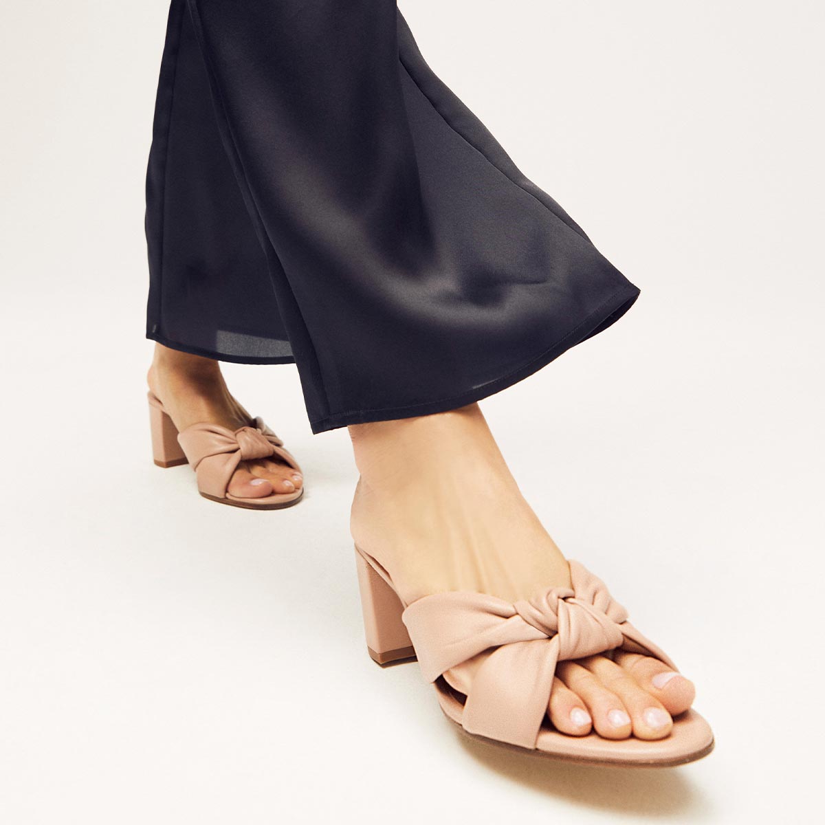 powder - nappa, beige