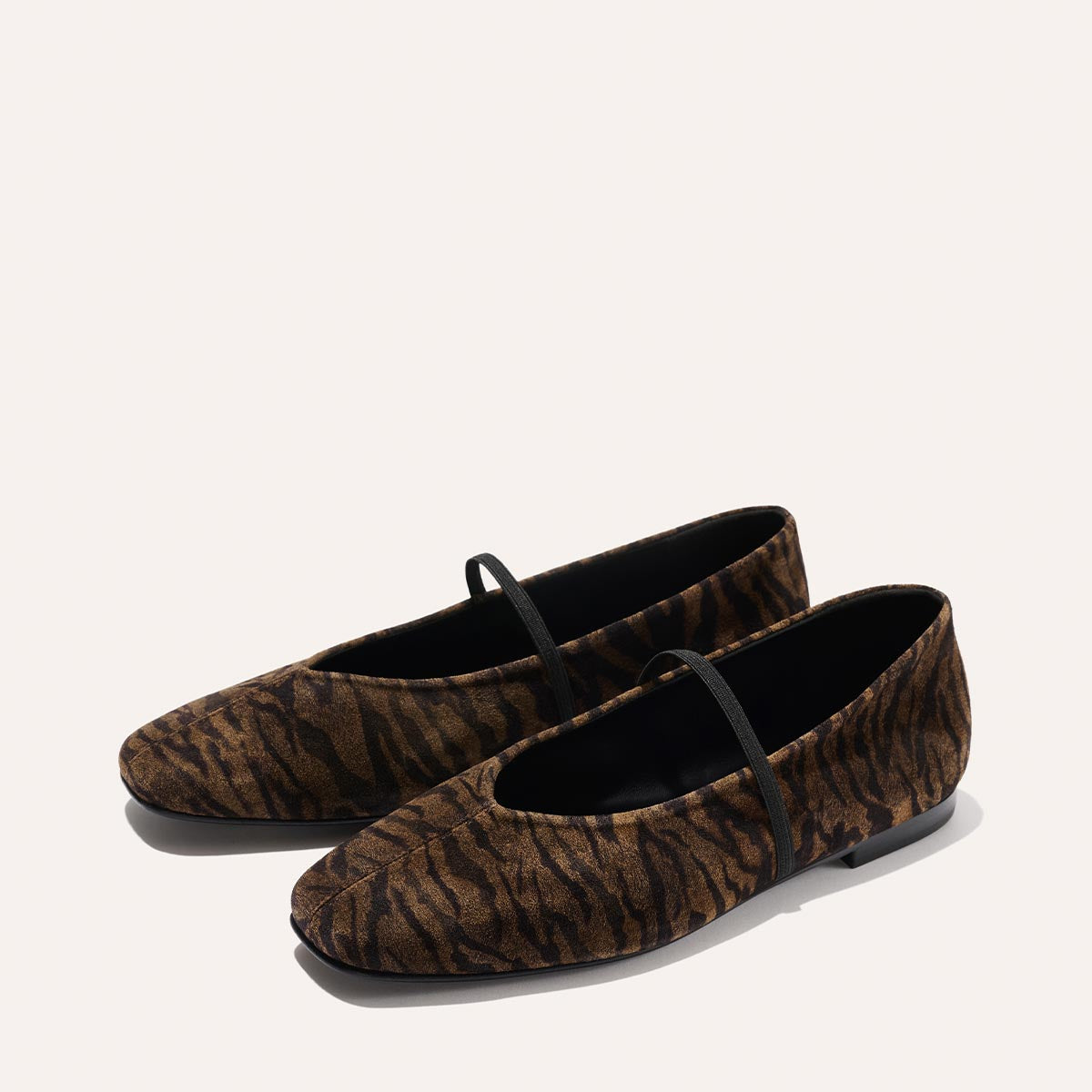 完売品(MARGAUX VINTAGE 25pre fall) セブンフェアリー The Phoebe - Brown Zebra Suede – Margaux