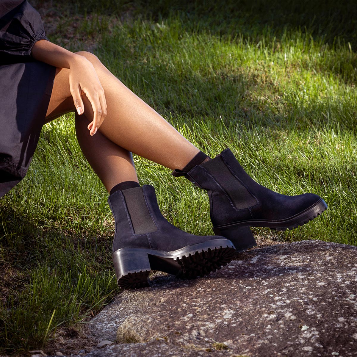 The Platform Chelsea Boot - Deep Royal Suede