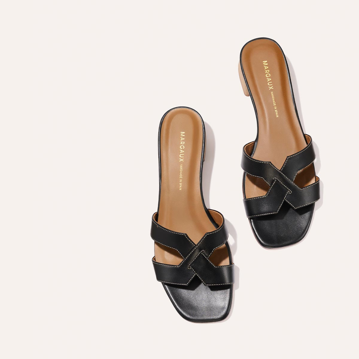 The MX 35 - Black Calf – Margaux