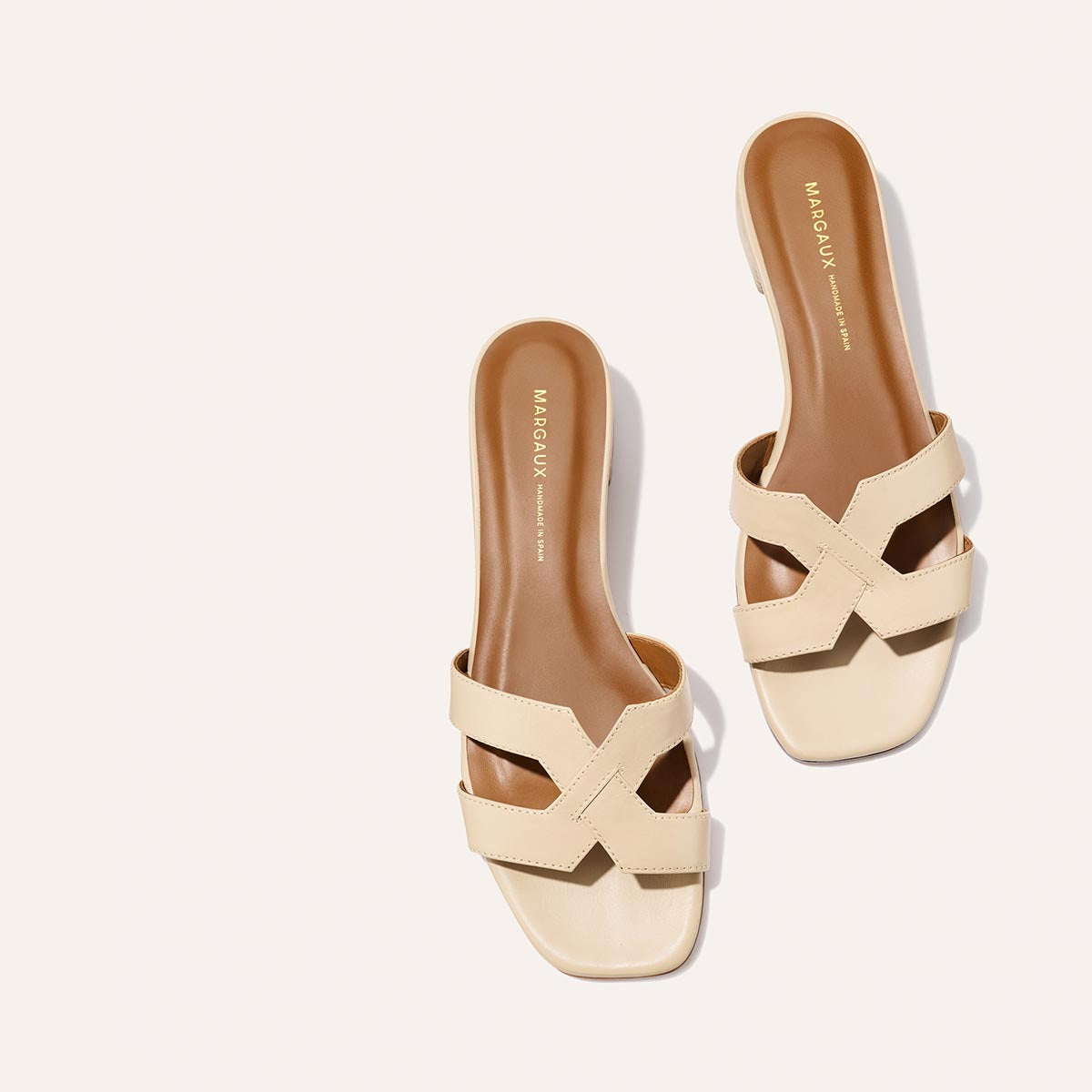The MX 35 - Latte Calf – Margaux